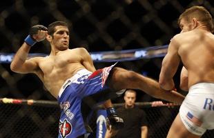 Imagens das lutas e bastidores do UFC 185, em Dallas - Beneil Dariush venceu Daron Cruickshank por finalizao no segundo round