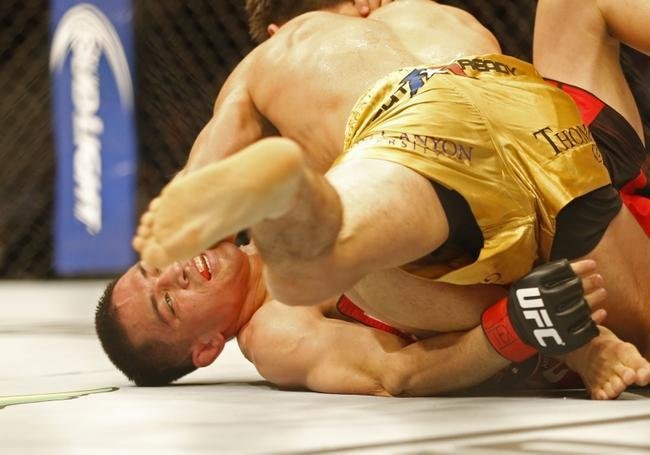 Imagens das lutas e bastidores do UFC 185, em Dallas - Henry Cejudo venceu Chris Cariaso por deciso unnime