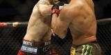 Imagens das lutas e bastidores do UFC 185, em Dallas - Johny Hendricks (bermuda verde) venceu Matt Brown por deciso unnime