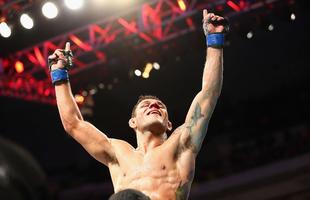 Fotos da vitria de Rafael dos Anjos, que valeu o cinturo dos leves do UFC