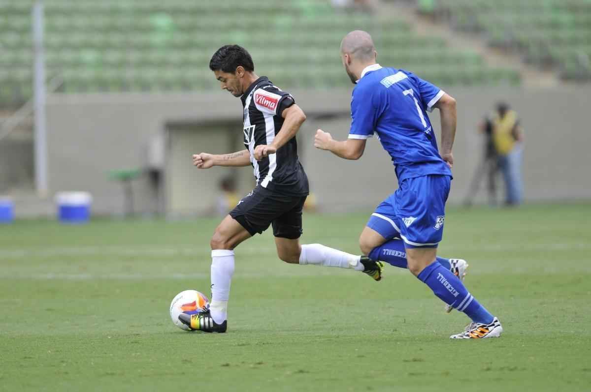 Imagens de Atltico x URT no Independncia, pelo Campeonato Mineiro