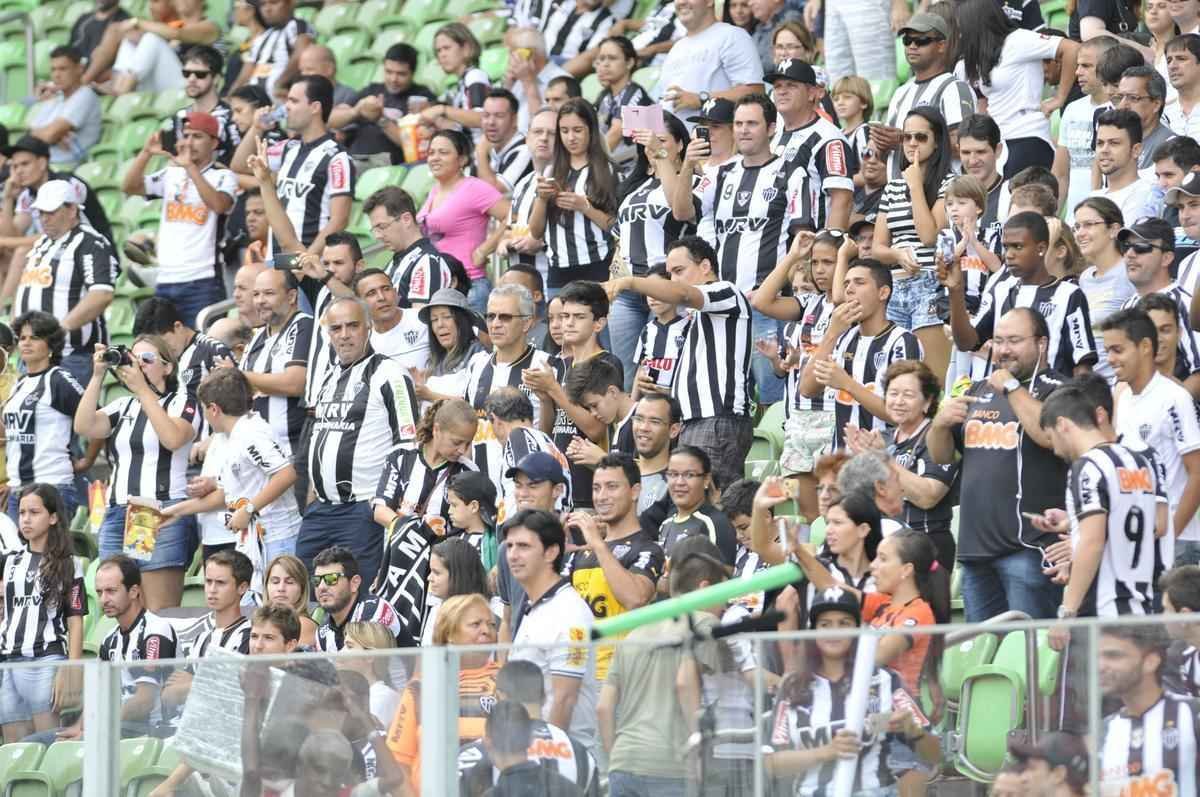 Imagens de Atltico x URT no Independncia, pelo Campeonato Mineiro