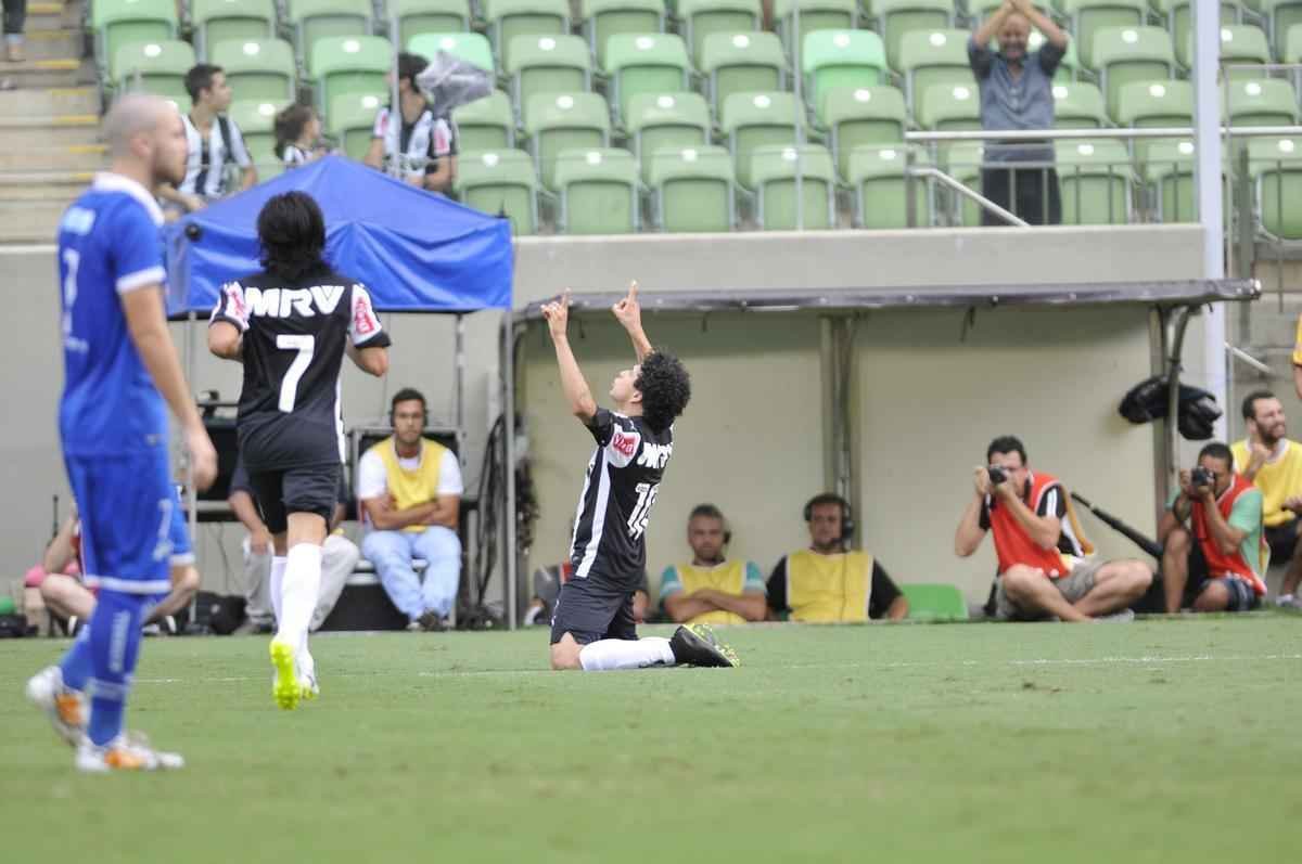 Imagens de Atltico x URT no Independncia, pelo Campeonato Mineiro