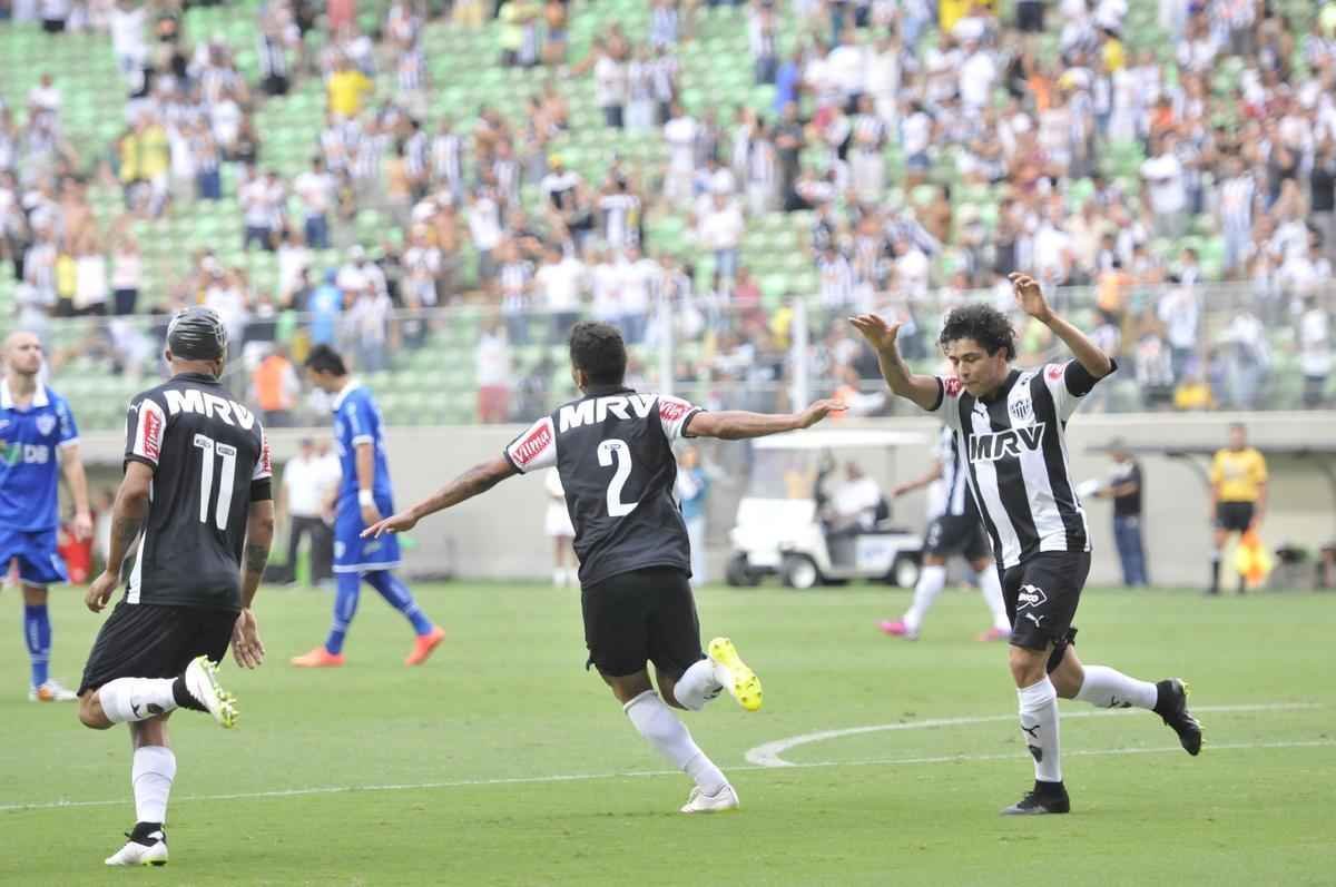 Imagens de Atltico x URT no Independncia, pelo Campeonato Mineiro