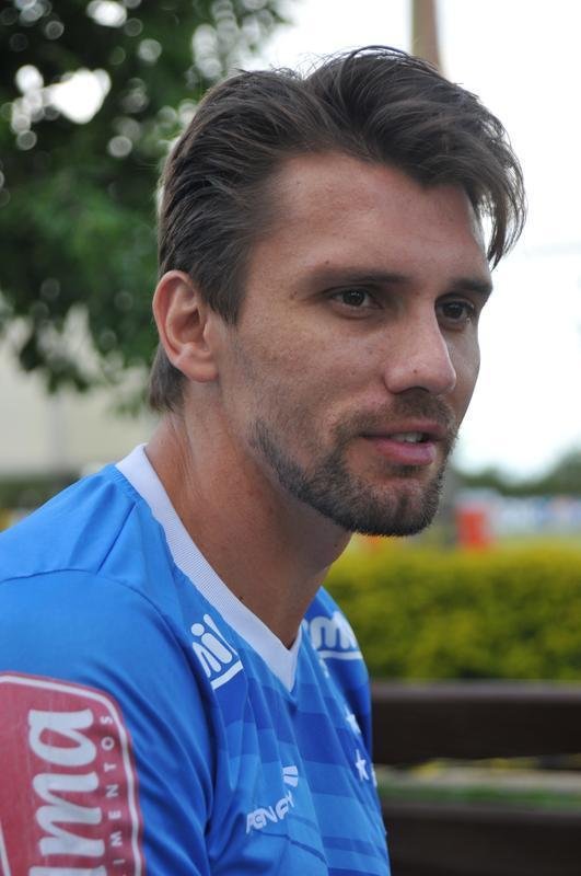 Imagens da entrevista exclusiva do Superesportes/EM com o zagueiro Paulo Andr, do Cruzeiro