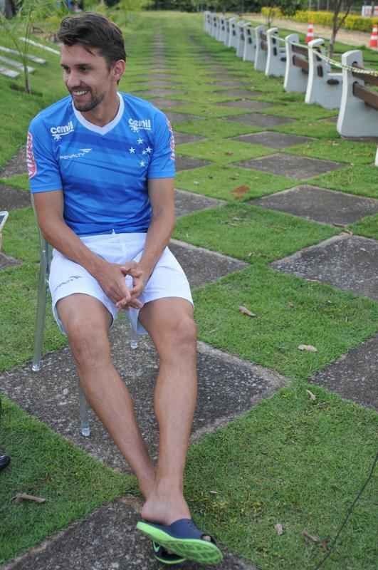 Imagens da entrevista exclusiva do Superesportes/EM com o zagueiro Paulo Andr, do Cruzeiro