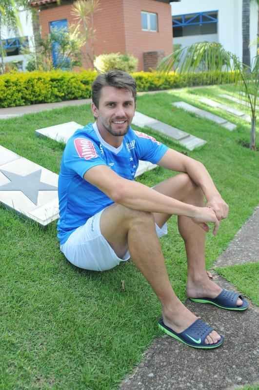 Imagens da entrevista exclusiva do Superesportes/EM com o zagueiro Paulo Andr, do Cruzeiro