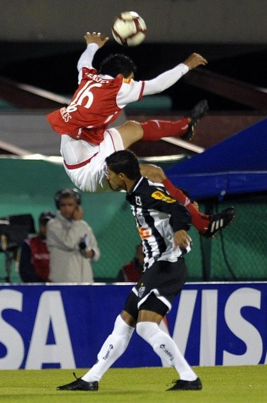 Em 2010, Galo perdeu por 1 a 0 para o Santa Fe, pela Copa Sul-Americana. O resultado classificou o Atlético, que venceu em Sete Lagoas por 2 a 0