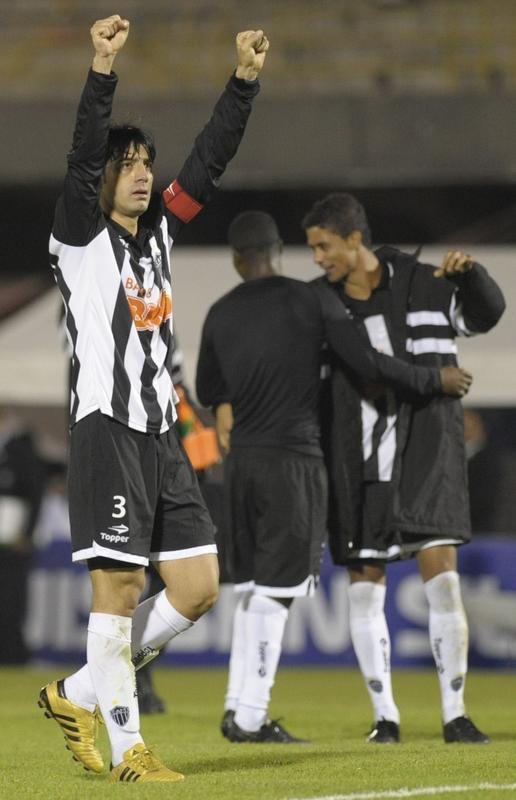 Em 2010, Galo perdeu por 1 a 0 para o Santa Fe, pela Copa Sul-Americana. O resultado classificou o Atlético, que venceu em Sete Lagoas por 2 a 0