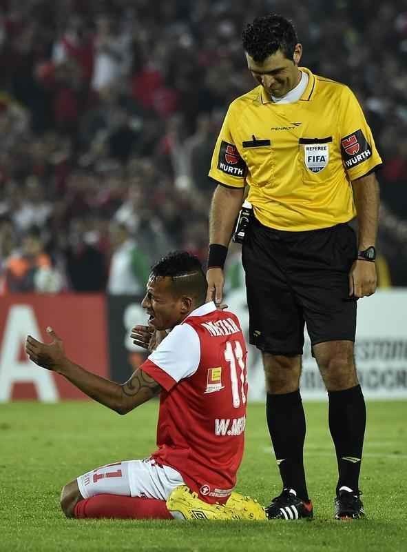 Em 2014, pela fase de grupos da Libertadores, o Atlético empatou em 1 a 1 com o Santa Fe. Guilherme abriu o placar para o Atlético
