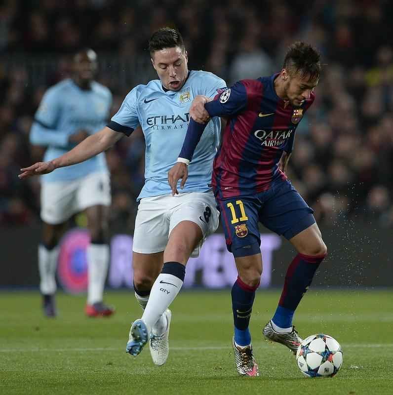 Imagens do duelo entre Barcelona e Manchester City, no Camp Nou, pela Liga dos Campees