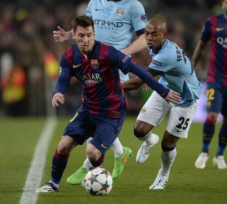 Imagens do duelo entre Barcelona e Manchester City, no Camp Nou, pela Liga dos Campees