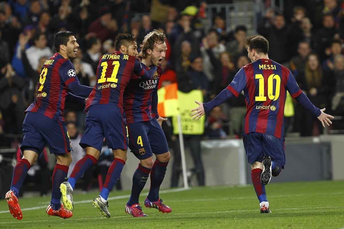 Imagens do duelo entre Barcelona e Manchester City, no Camp Nou, pela Liga dos Campees