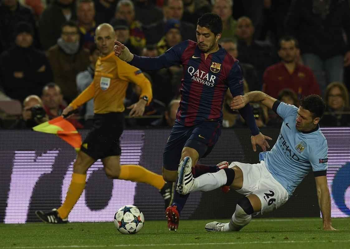 Imagens do duelo entre Barcelona e Manchester City, no Camp Nou, pela Liga dos Campees