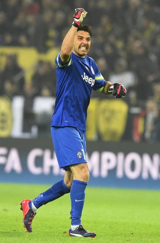 Imagens do duelo de volta das oitavas de final Liga dos Campees, entre Borussia e Juventus