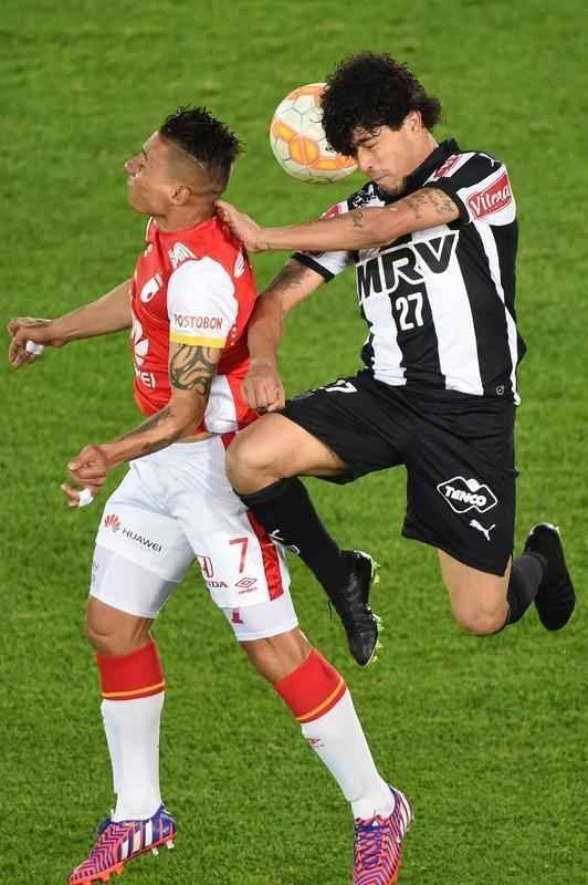 Fotos do confronto entre Santa Fe e Atltico pelo Grupo 1 da Copa Libertadores