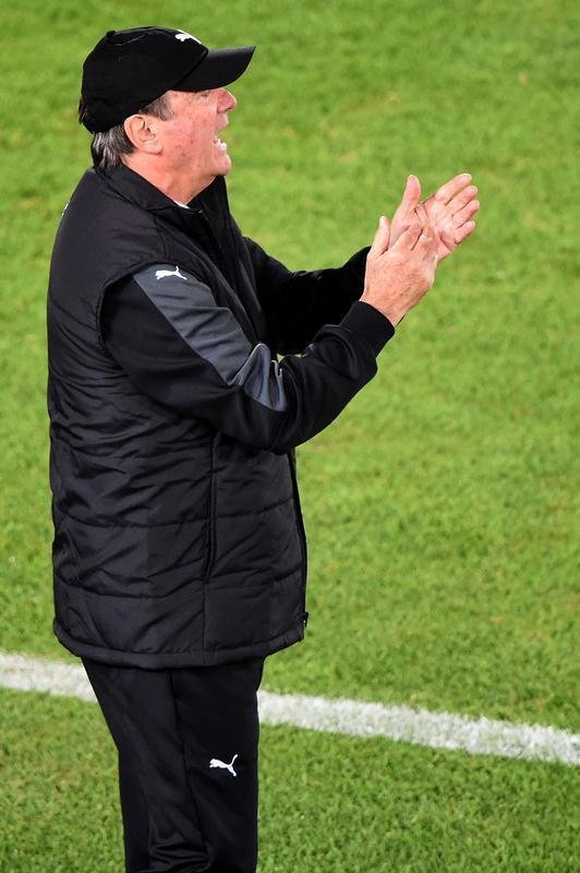 Fotos do confronto entre Santa Fe e Atltico pelo Grupo 1 da Copa Libertadores