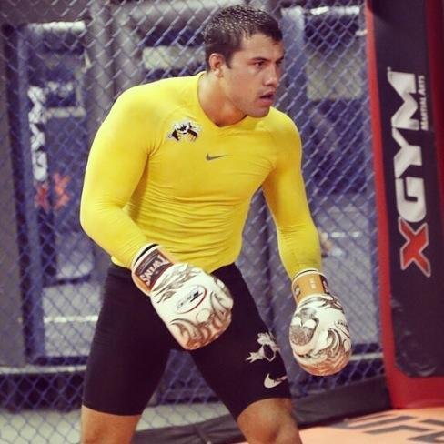 Andr Ricardo 'Ded' (3-1), 23, Curitiba, PR - Peso-Leve