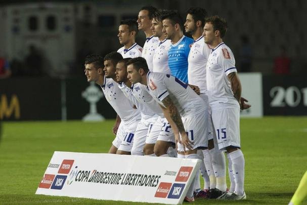 Em Puerto Ordaz, Raposa enfrenta time venezuelano pelo grupo 3 da competio internacional