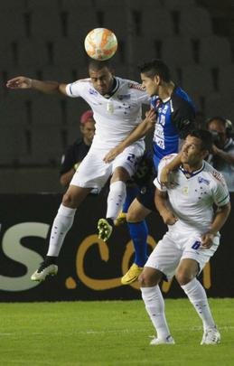 Em Puerto Ordaz, Raposa enfrenta time venezuelano pelo grupo 3 da competio internacional