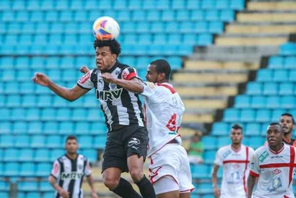Com dois gols de Luan e um de Lucas Pratto, Atlético goleia Tombense por 3 a 0