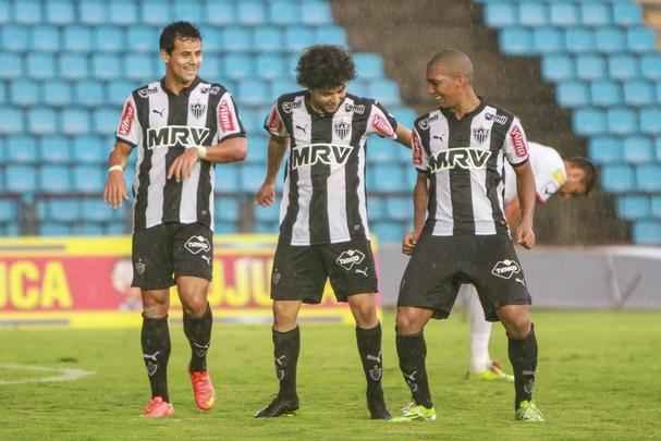Com dois gols de Luan e um de Lucas Pratto, Atlético goleia Tombense por 3 a 0