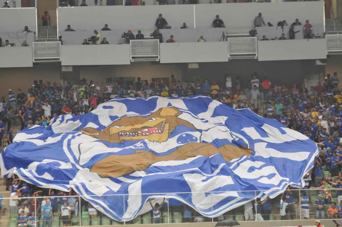 Fotos da torcida do Cruzeiro no clssico contra o Amrica, no Independncia, pelo Campeonato Mineiro