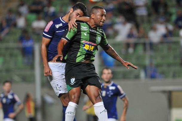 Imagens do clssico entre Amrica e Cruzeiro, no Independncia, pela nona rodada do Mineiro