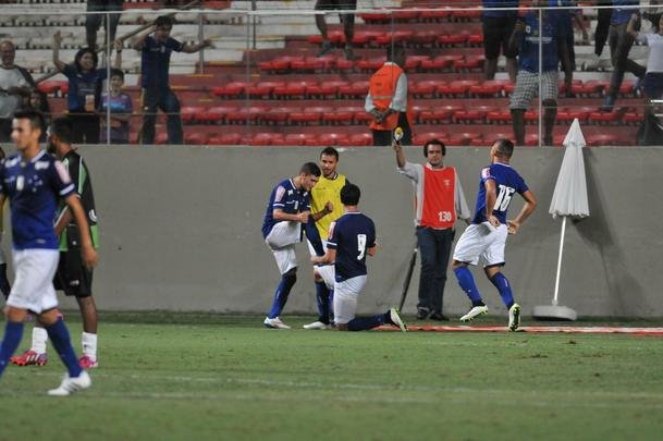 Imagens do clssico entre Amrica e Cruzeiro, no Independncia, pela nona rodada do Mineiro