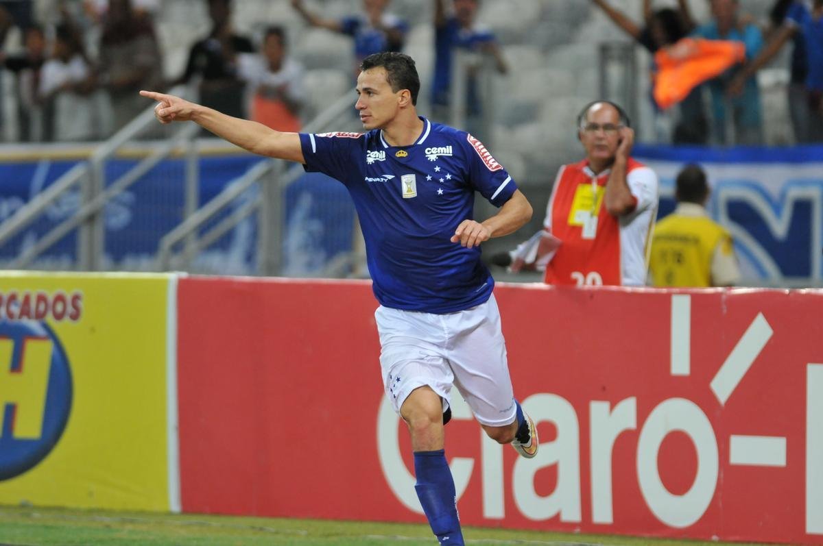 Fotos do jogo entre Cruzeiro e Mamor pela oitava rodada do Campeonato Mineiro