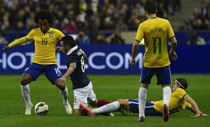 Imagens do jogo amistoso entre Frana e Brasil no Stade de France