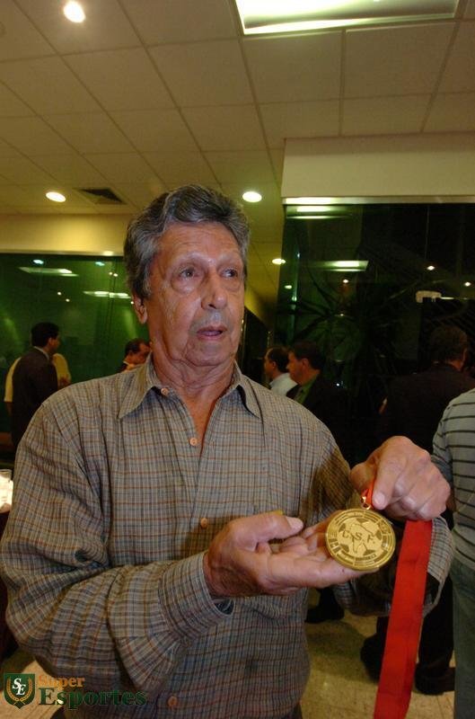 Vav durante reunio do grupo Reao Atleticana, em novembro de 2005