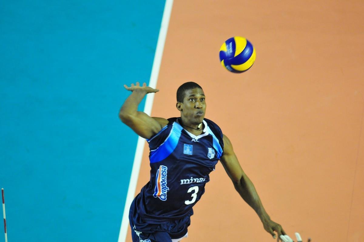 Fotos de Minas x Cruzeiro, pela semifinal da Superliga Masculina