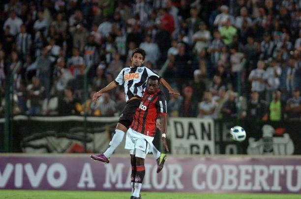 Guilherme estreou pelo Galo no dia 21 de maio de 2011, contra o Atlético-PR, pelo Campeonato Brasileiro