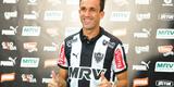 Thiago Ribeiro assinou contrato com o Atltico at junho de 2016 e foi apresentado por Eduardo Maluf