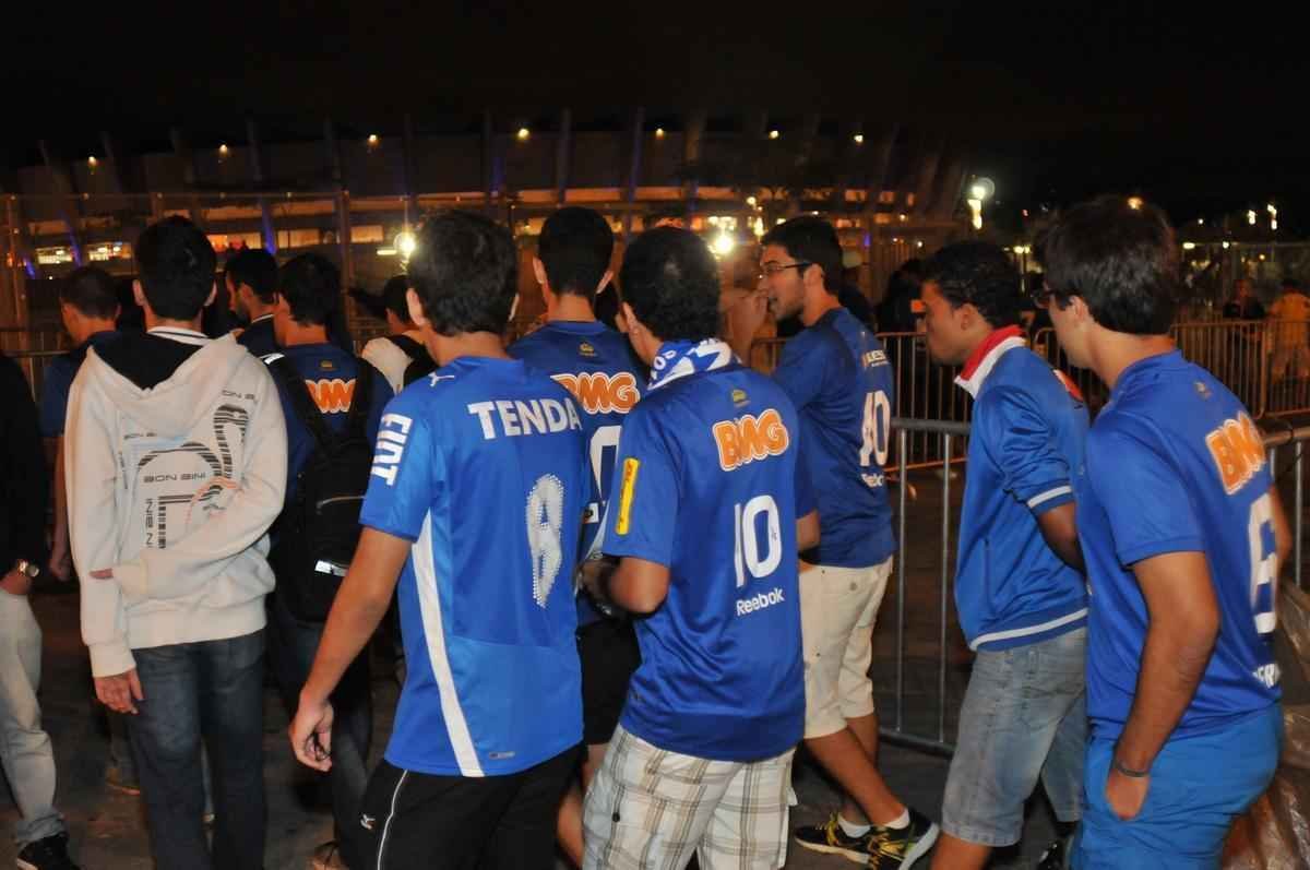Imagens da torcida do Cruzeiro na partida contra o Mineros de Guayana da Venezuela na Libertadores