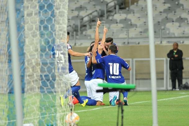Equipes se enfrentam em jogo vlido pela quarta rodada do grupo 3 da Copa Libertadores