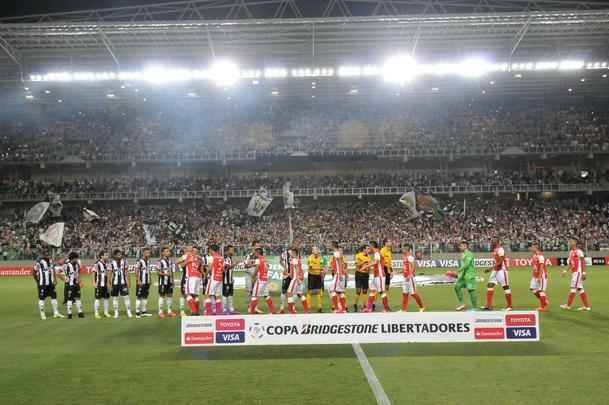 Atltico faz confronto decisivo contra colombianos diante de sua torcida, nesta quinta-feira