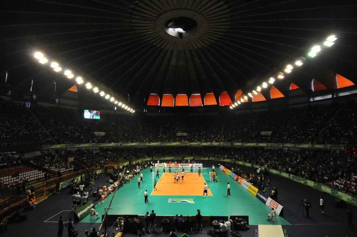 Imagens exclusivas da deciso da Superliga Masculina, no Mineirinho, entre Cruzeiro e Sesi