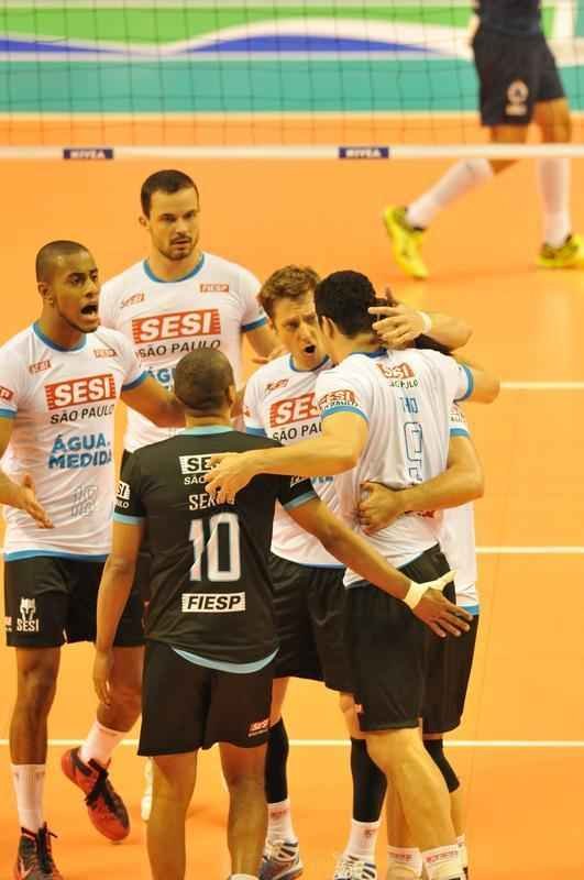 Imagens exclusivas da deciso da Superliga Masculina, no Mineirinho, entre Cruzeiro e Sesi