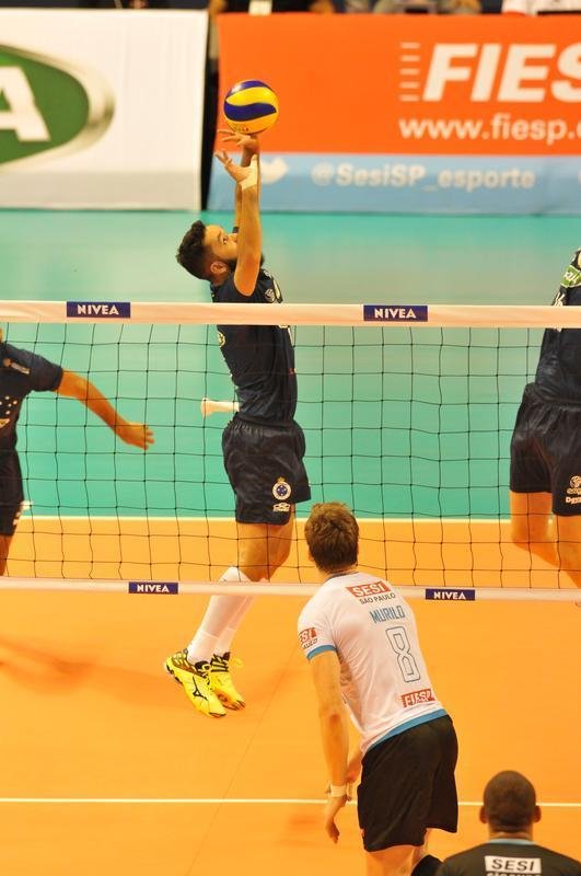 Imagens exclusivas da deciso da Superliga Masculina, no Mineirinho, entre Cruzeiro e Sesi