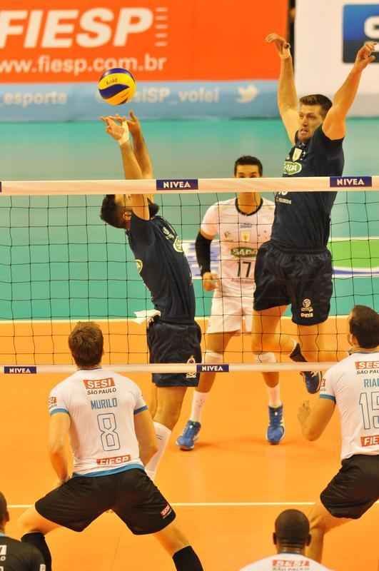 Imagens exclusivas da deciso da Superliga Masculina, no Mineirinho, entre Cruzeiro e Sesi