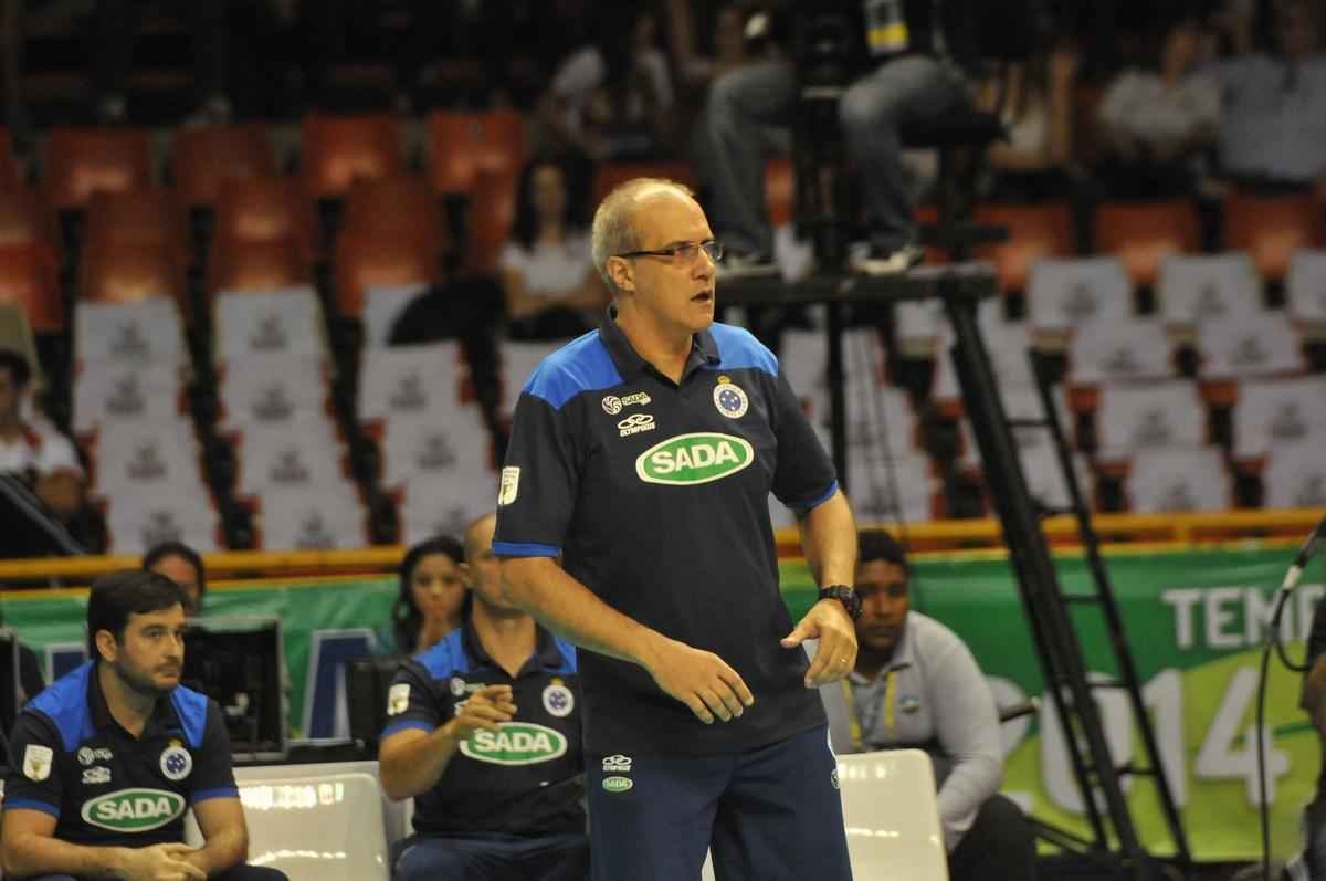 Imagens exclusivas da deciso da Superliga Masculina, no Mineirinho, entre Cruzeiro e Sesi