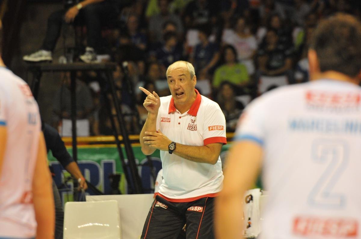 Imagens exclusivas da deciso da Superliga Masculina, no Mineirinho, entre Cruzeiro e Sesi