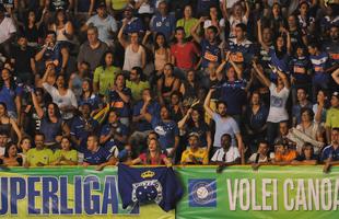 Torcidas de Cruzeiro e Sesi, no Mineirinho, na grande deciso da Superliga Masculina