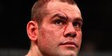 Imagens da revanche histrica entre Cro Cop e Napo, vencida pelo croata por nocaute tcnico no terceiro round