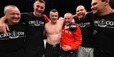 Imagens da revanche histrica entre Cro Cop e Napo, vencida pelo croata por nocaute tcnico no terceiro round