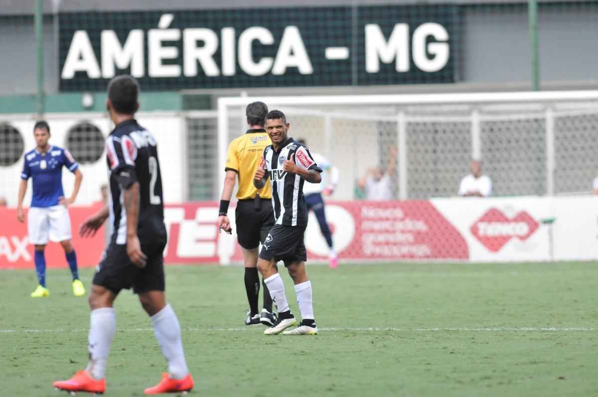 Imagens do clssico entre Atltico e Cruzeiro no Independncia. Partida  a primeira da semifinal do Campeonato Mineiro