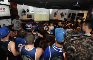 Cruzeirenses acompanham o clssico mineiro em bares de Belo Horizonte