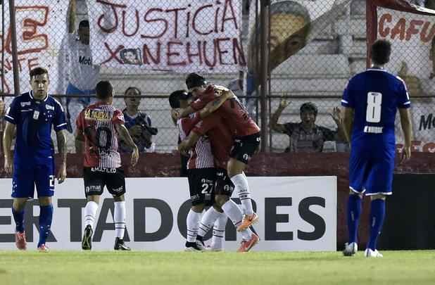 Equipes se enfrentam no estádio El Palacio, em jogo válido pela quinta rodada do grupo 3 da Libertadores